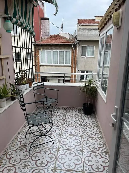 Terrace Flat In The Kadikoy Center Apartment Istanbul